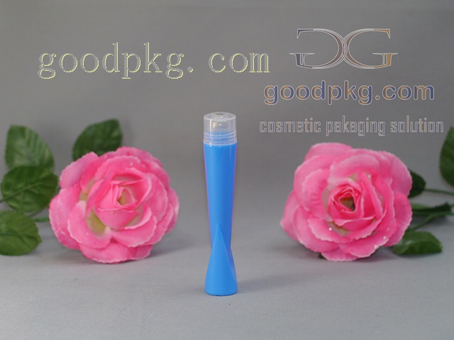 brand new GOODPKG™ roller bottle